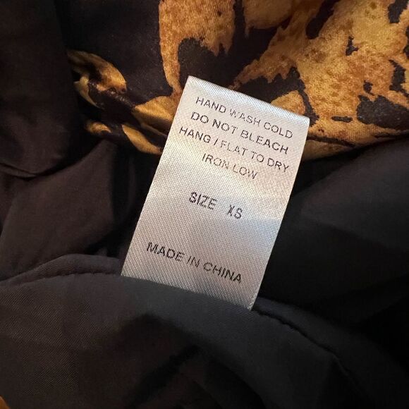 NWT VICI COLLECTION Magnificent satin drape mini dress size XS - Picture 11 of 11